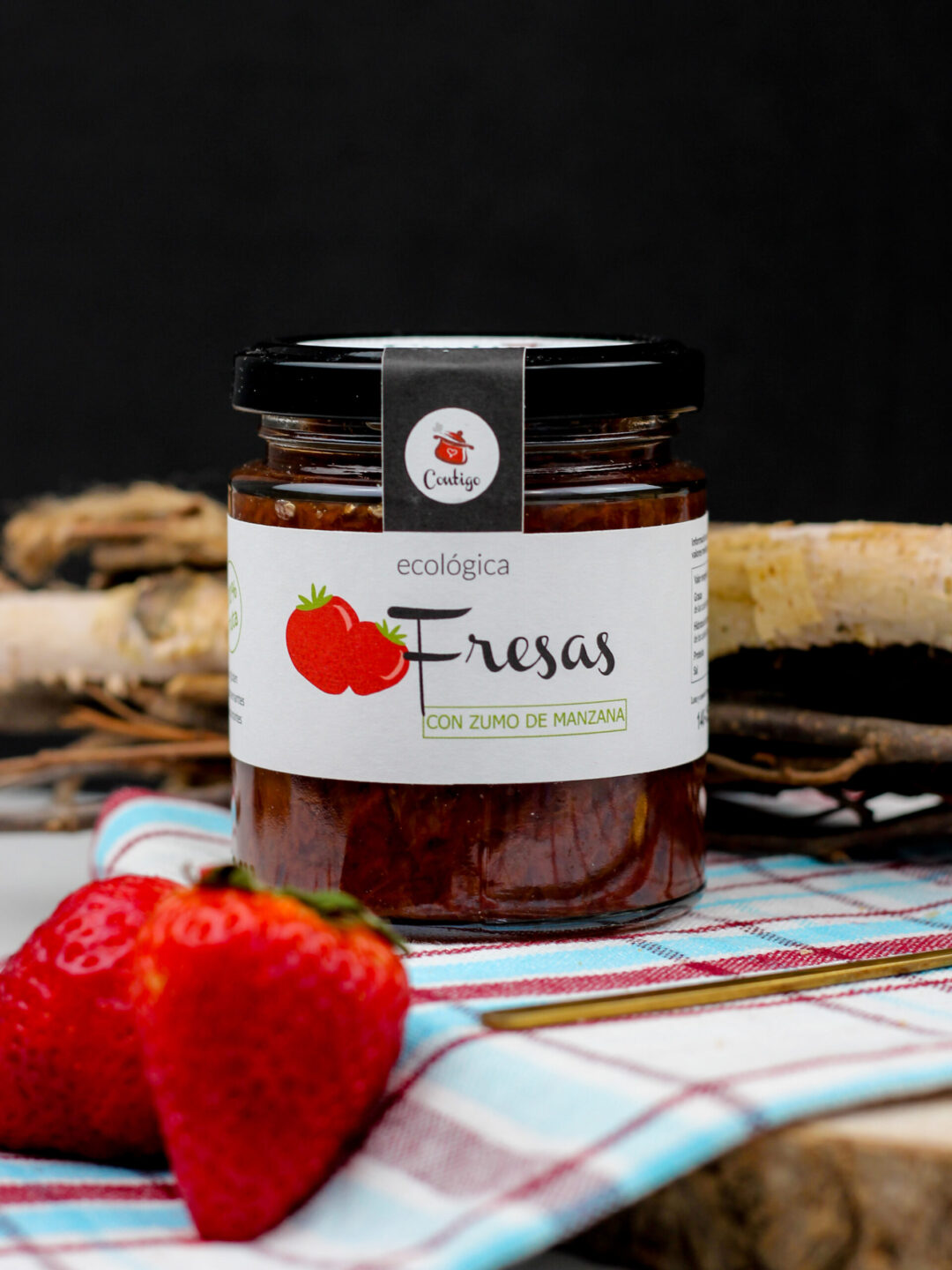 mermelada-ecologica-de-fresas-conservas-artesanales-contigo